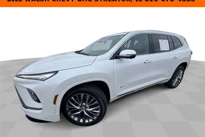 2025 Buick Enclave Avenir photo 1