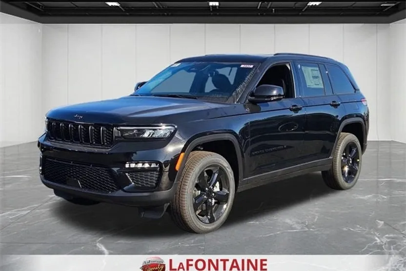 2025 Jeep Grand Cherokee Altitude photo 1