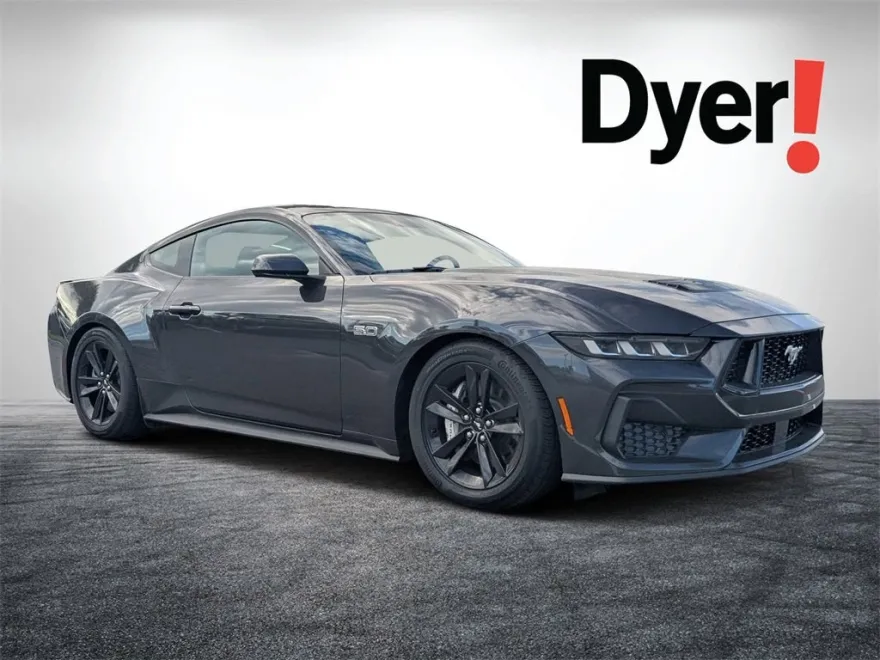 2024 Ford Mustang GT photo 1