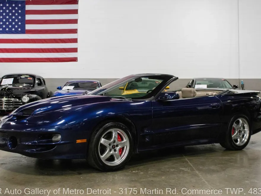 2001 Pontiac Firebird TRANS AM photo 1