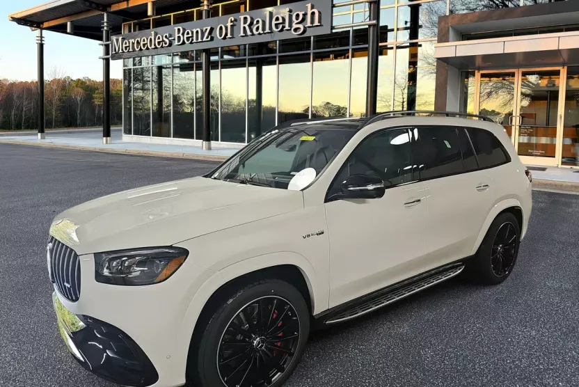 2026 Mercedes Benz GLS AMG 63 4MATIC photo 1