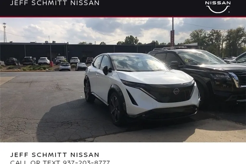 2024 Nissan ARIYA Platinum photo 1