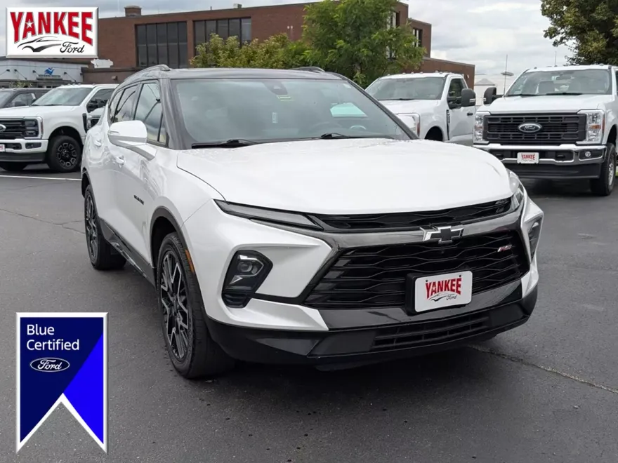 2023 Chevrolet Blazer RS photo 1