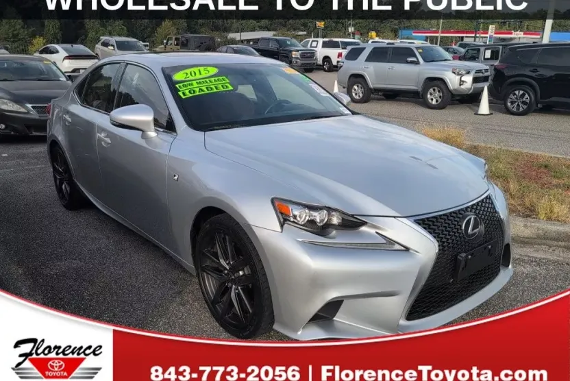 2015 Lexus IS 250 photo 1