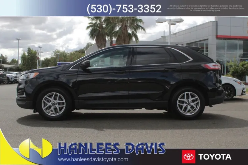 2024 Ford Edge SEL photo 1