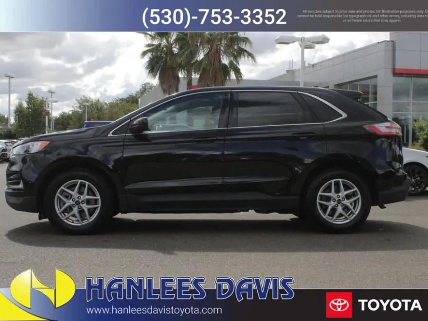 2024 Ford Edge SEL photo 1
