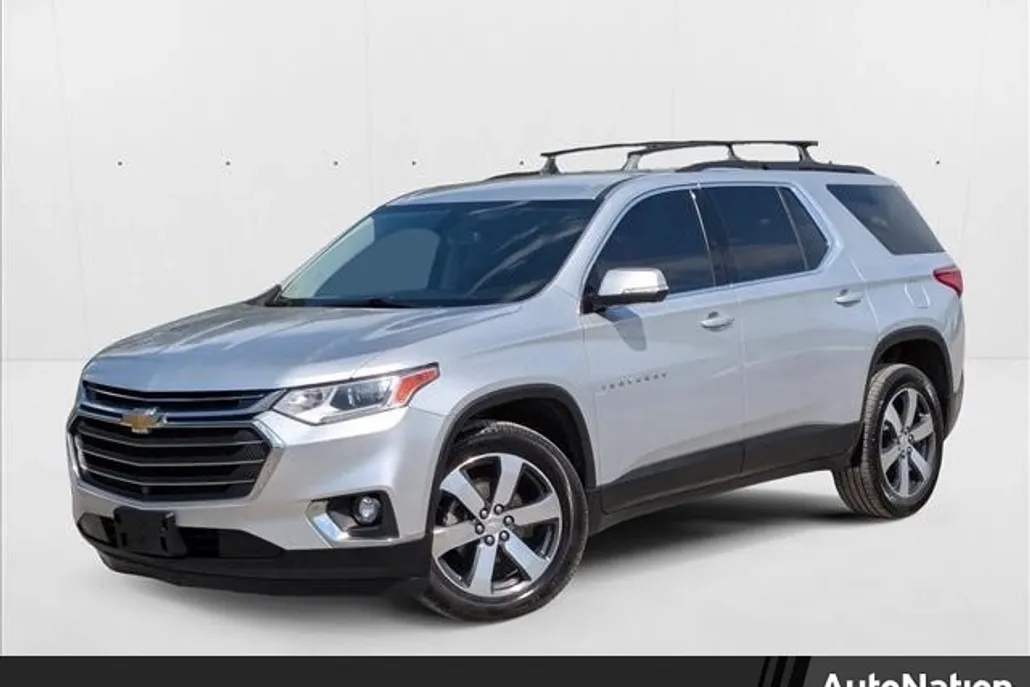 2020 Chevrolet Traverse Leather photo 1