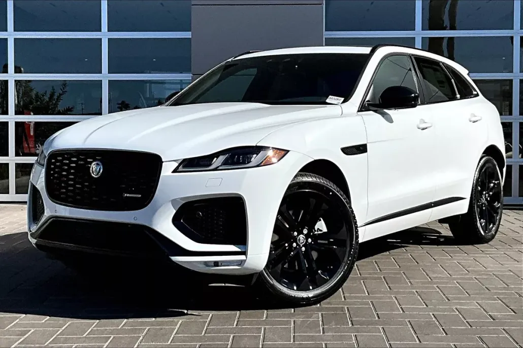 2025 Jaguar F-PACE P250 photo 1