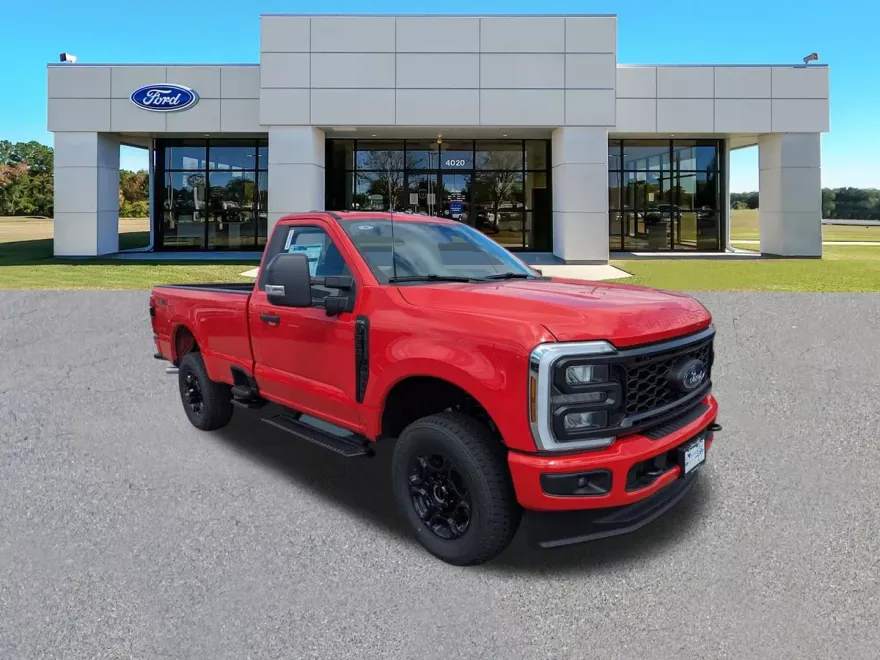 2025 Ford F-350 photo 1