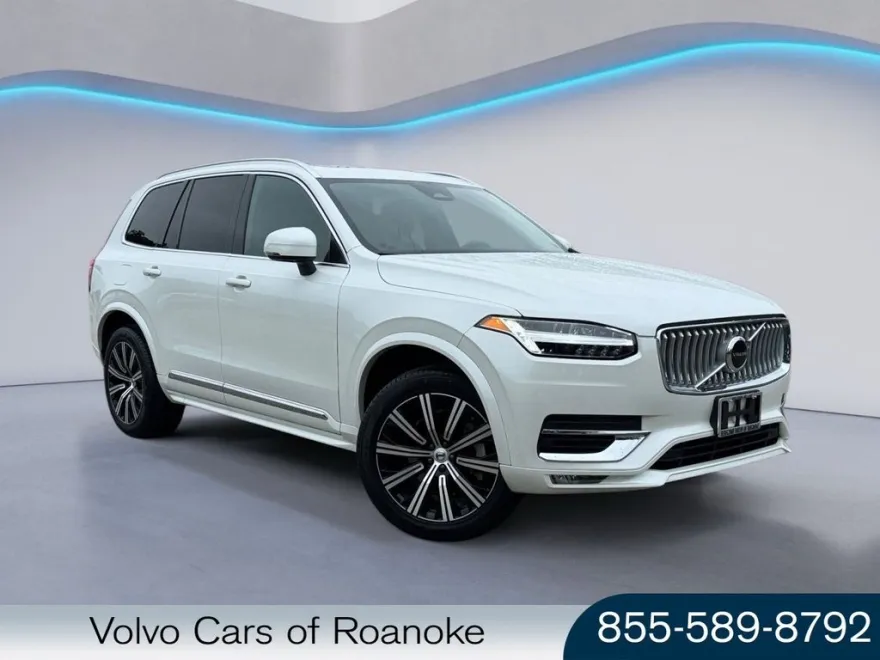 2025 Volvo XC90 Core photo 1