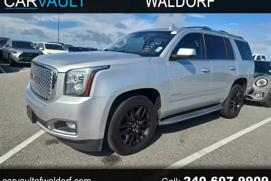 2017 Gmc Yukon Denali photo 1