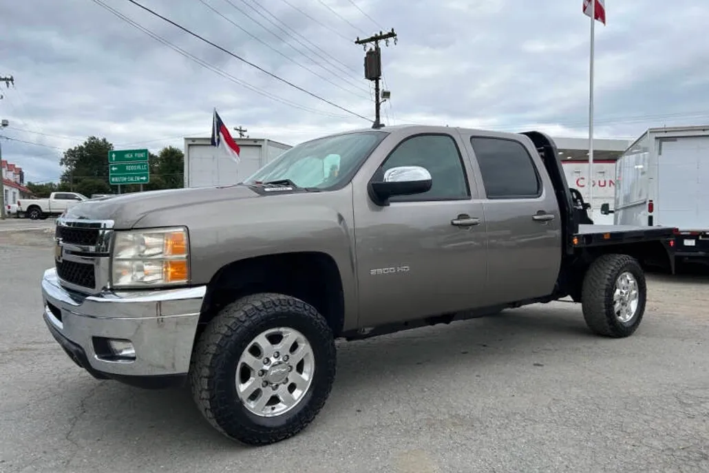 2013 Chevrolet Silverado 2500HD LTZ photo 1