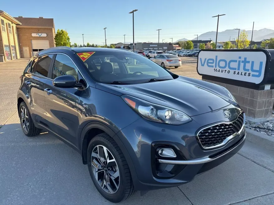 2020 Kia Sportage EX photo 1