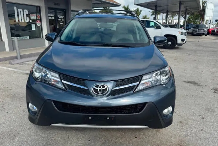 2014 Toyota RAV4 Limited photo 1