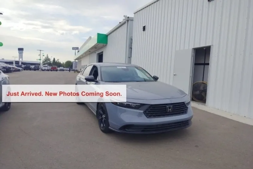 2025 Honda Accord SE photo 1