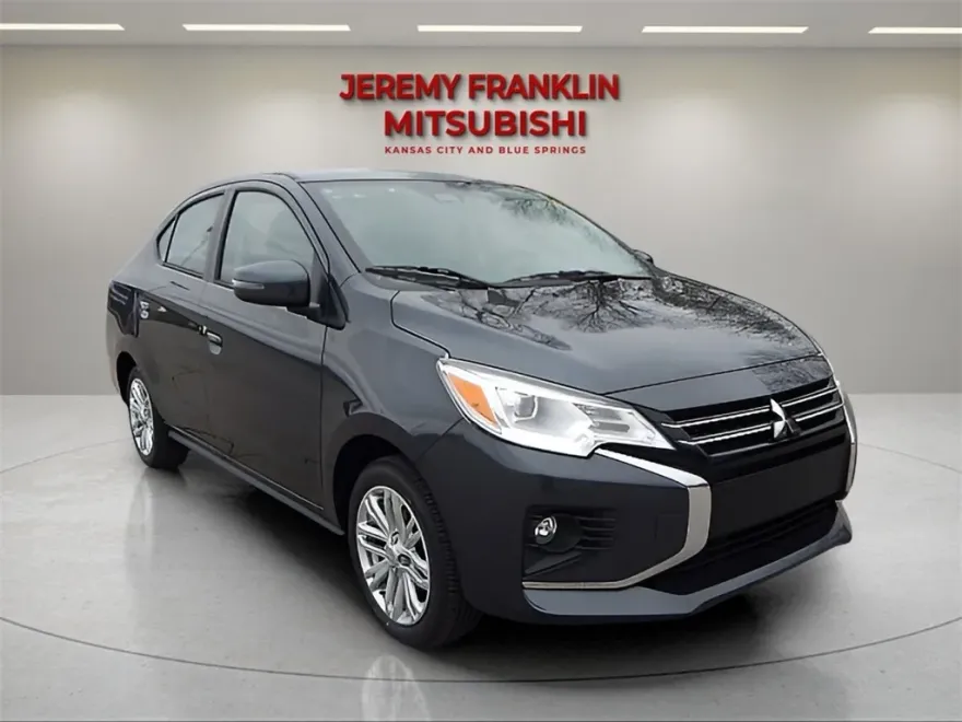2024 Mitsubishi Mirage G4 SE photo 1