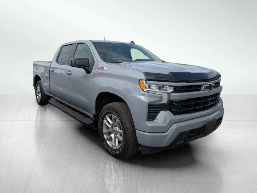 2024 Chevrolet Silverado 1500 RST photo 1