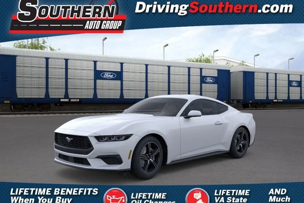 2025 Ford Mustang EcoBoost photo 1