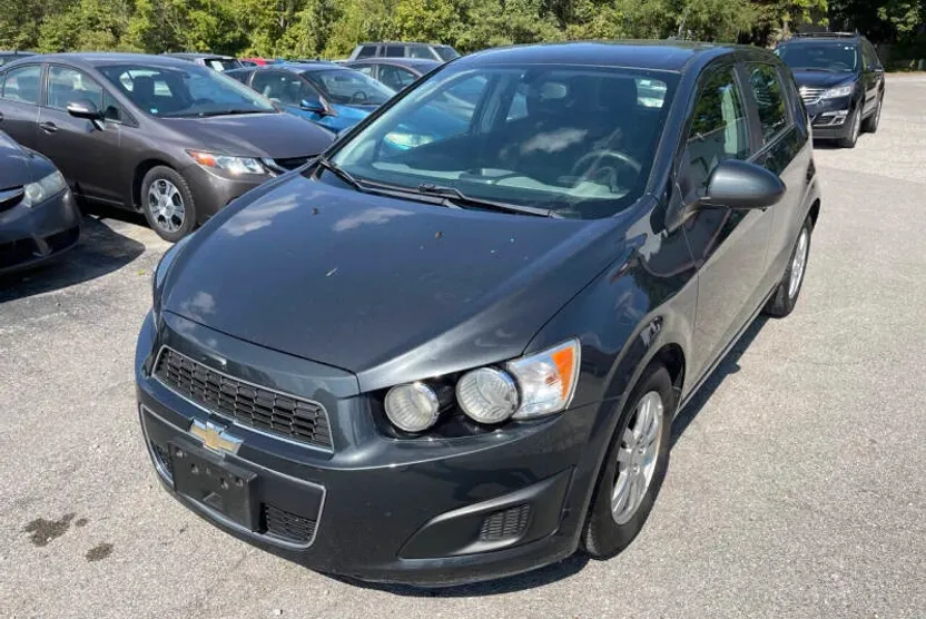 2015 Chevrolet Sonic LT photo 1