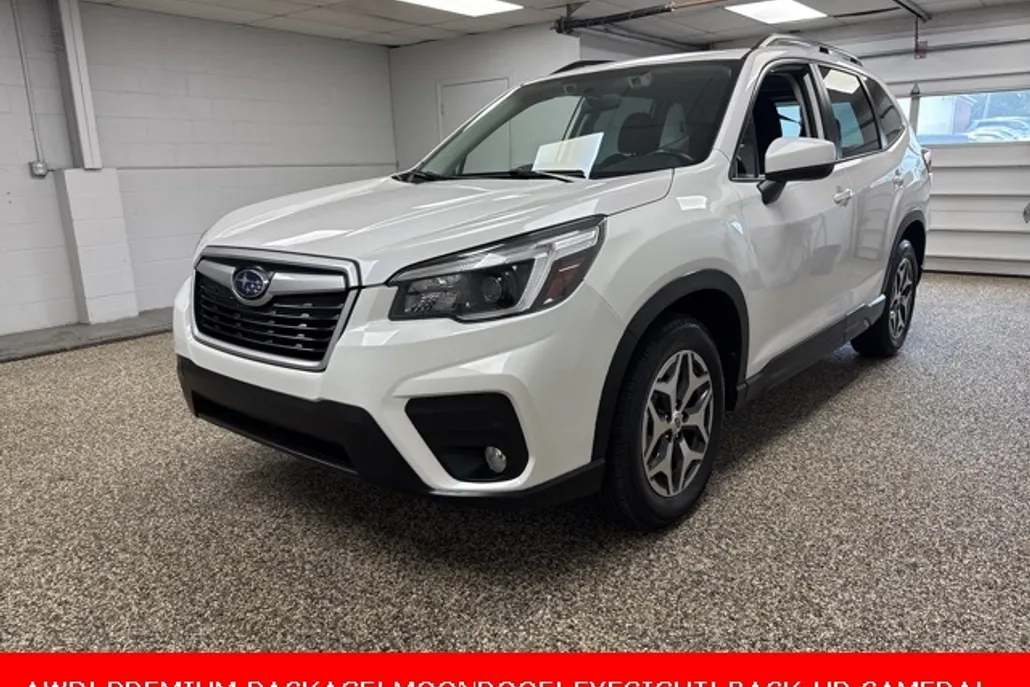 2021 Subaru Forester Premium photo 1
