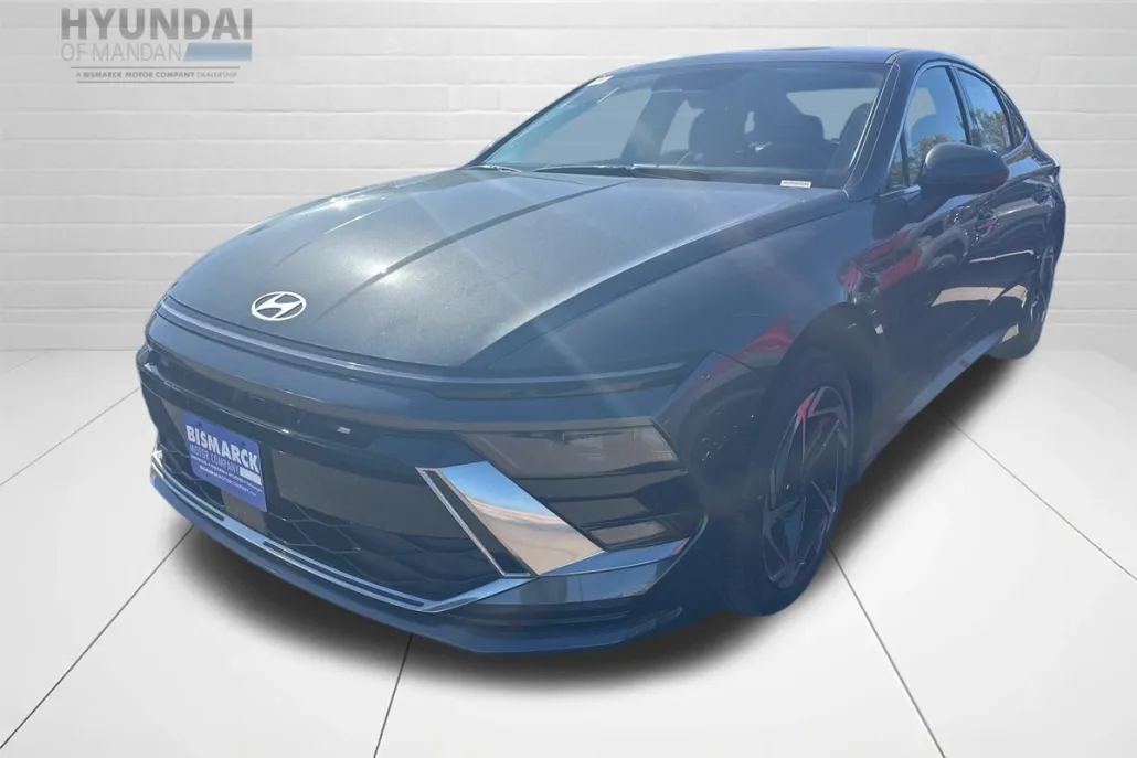 2026 Hyundai Sonata SEL Sport photo 1