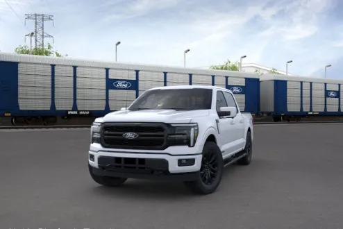 2025 Ford F-150 Lariat photo 2