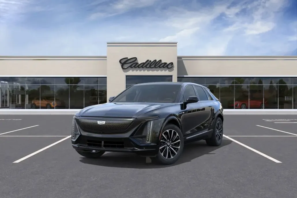 2026 Cadillac Lyriq Sport photo 1