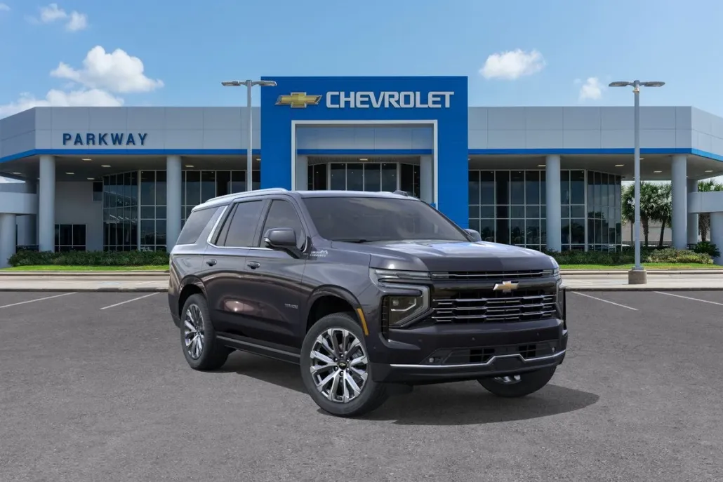 2025 Chevrolet Tahoe High Country photo 1