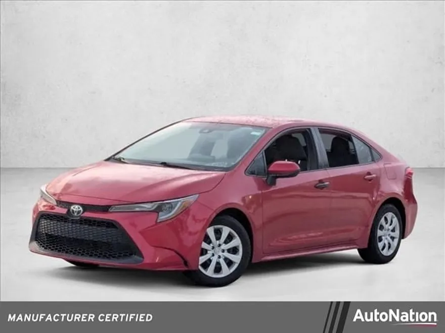 2020 Toyota Corolla LE photo 1