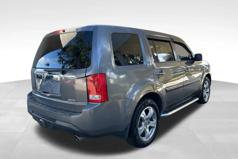 2014 Honda Pilot EX photo 1