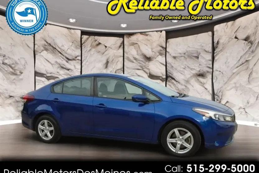 2017 Kia Forte LX Base photo 1