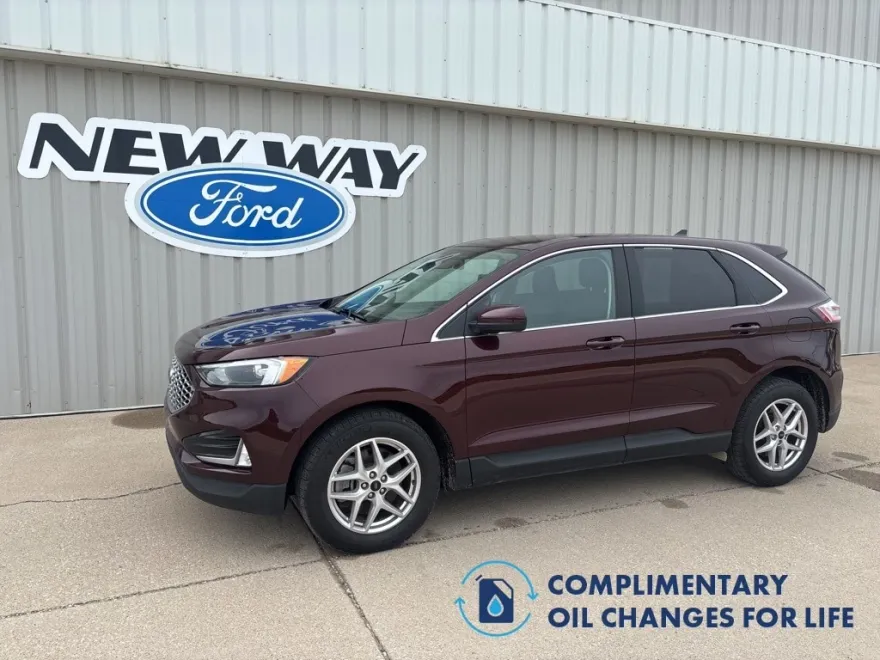 2023 Ford Edge SEL photo 1