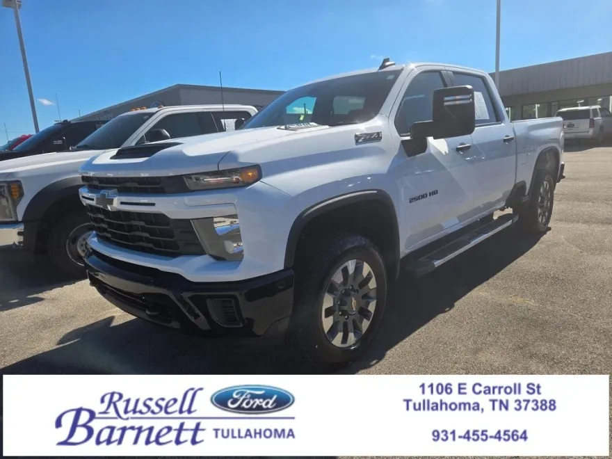 2024 Chevrolet Silverado 2500HD Custom photo 1