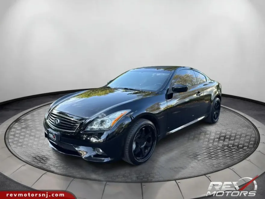 2013 Infiniti G37 photo 1