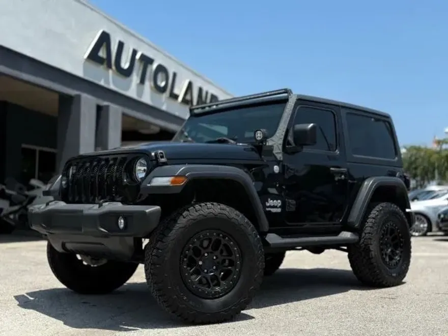2018 Jeep Wrangler Sport S photo 1