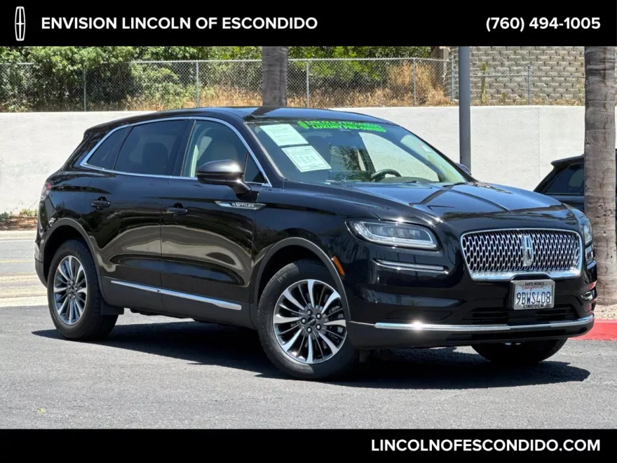 2022 Lincoln Nautilus Standard photo 1