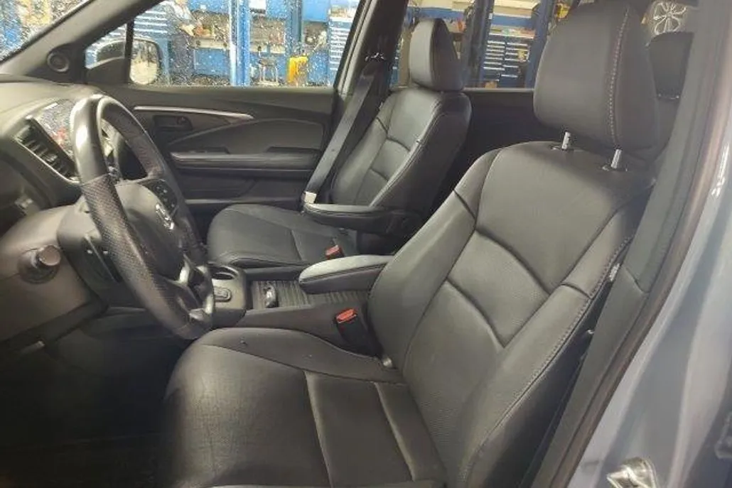 2023 Honda Passport EX-L photo 1
