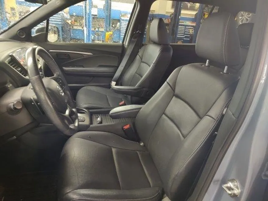 2023 Honda Passport EX-L photo 1