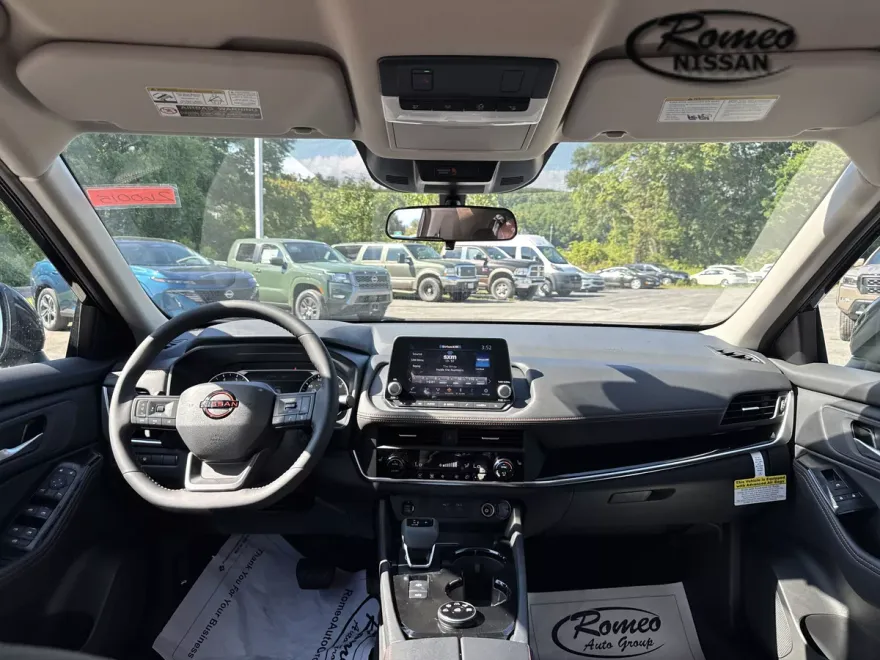 2026 Nissan Rogue SV photo 1