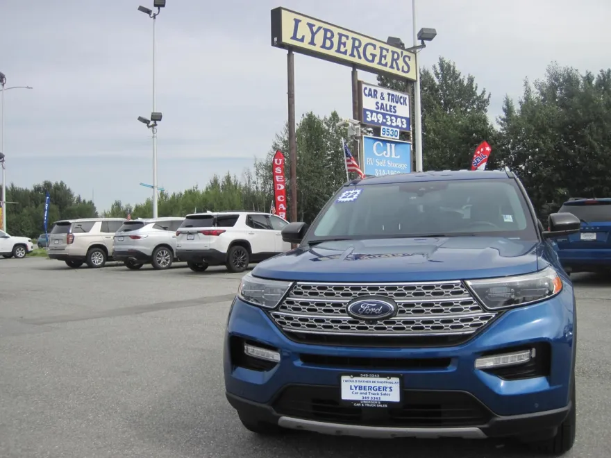 2022 Ford Explorer Limited photo 1