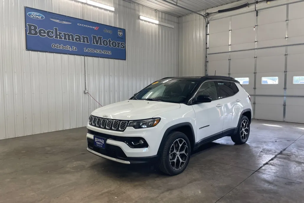 2024 Jeep Compass Limited photo 1