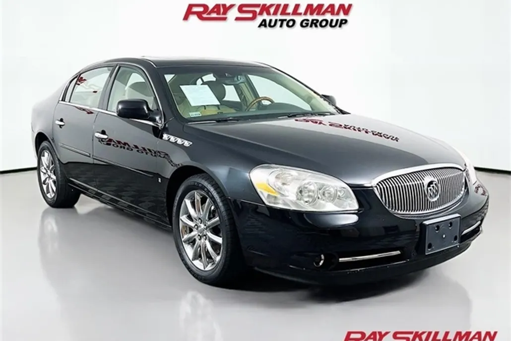 2008 Buick Lucerne CXS photo 1