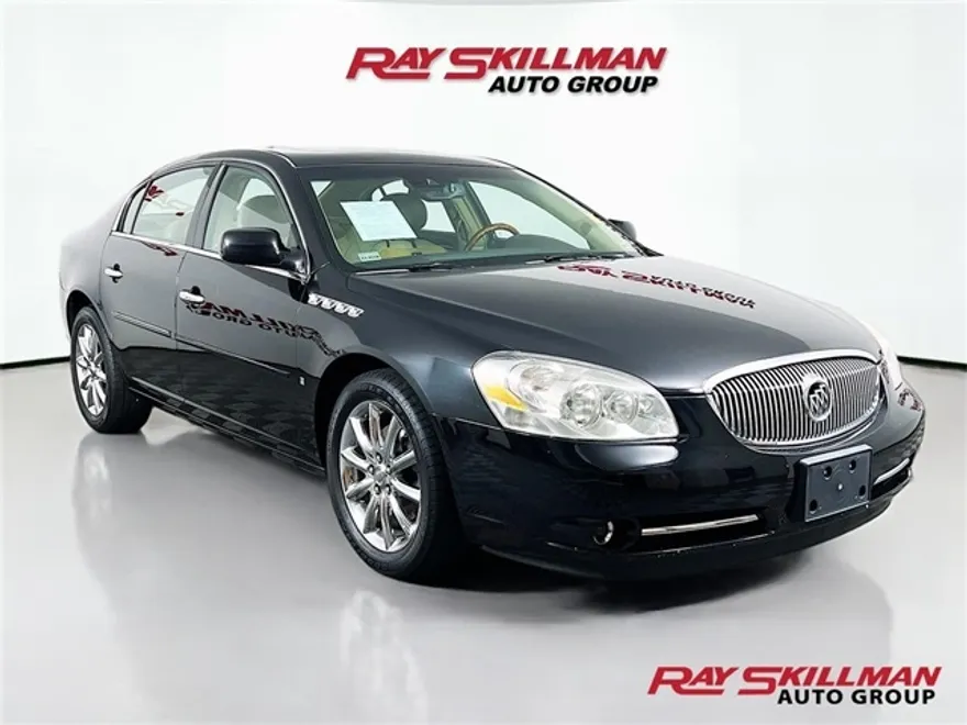 2008 Buick Lucerne CXS photo 1
