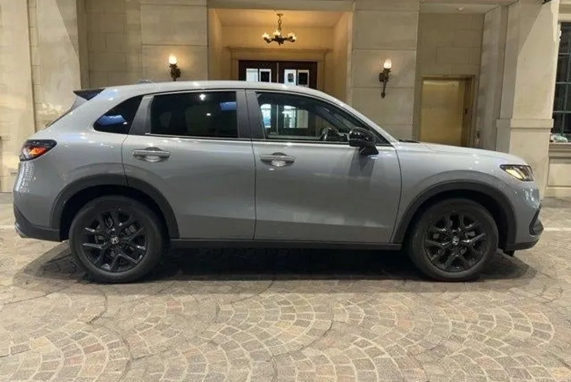2023 Honda HR-V Sport photo 1