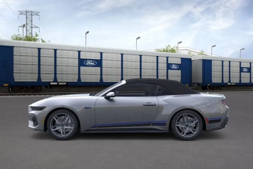 2025 Ford Mustang GT Premium Convertible photo 1