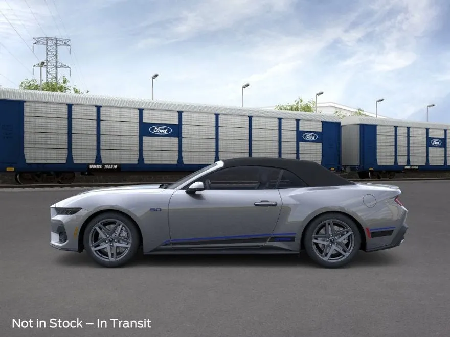 2025 Ford Mustang GT Premium Convertible photo 1