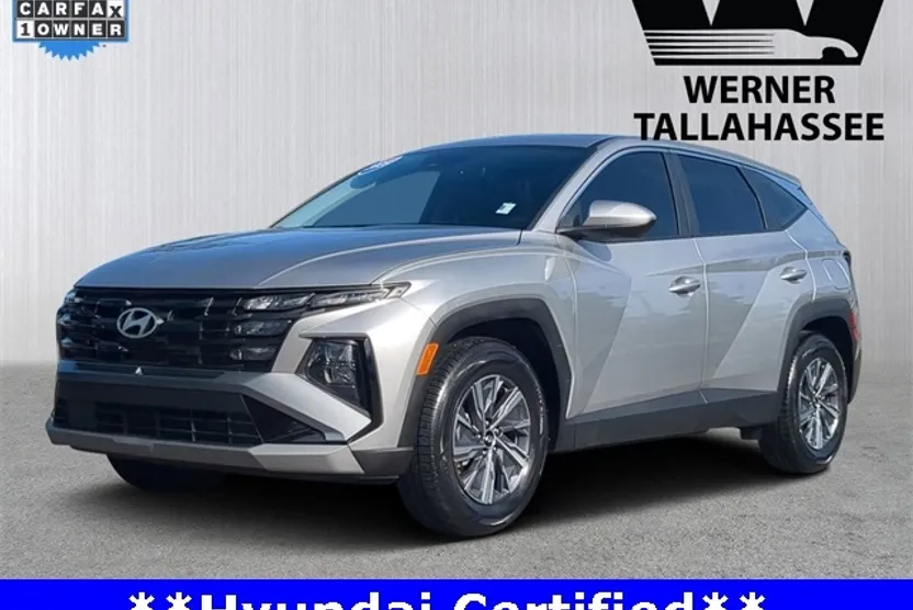 2025 Hyundai Tucson SE photo 1