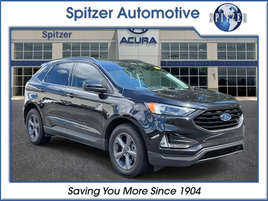 2024 Ford Edge SEL photo 1
