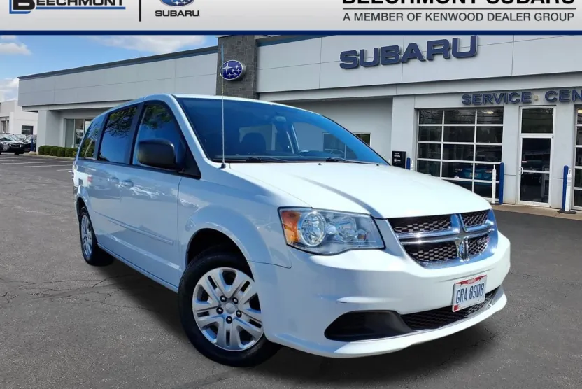 2017 Dodge Grand Caravan SE photo 1