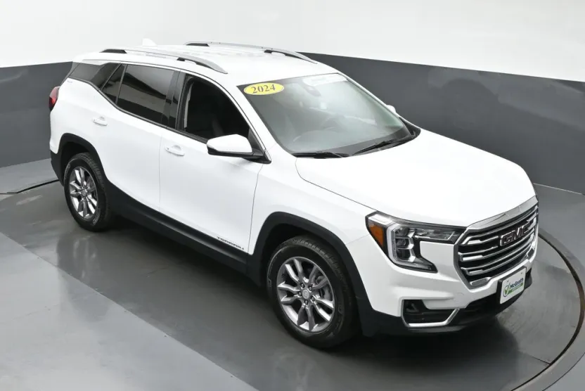 2024 Gmc Terrain SLT photo 1